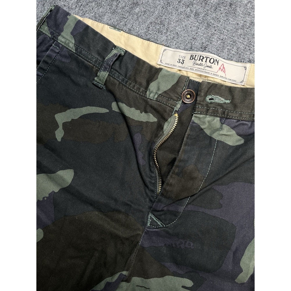 Burton Shorts Men Large Green Camo Cotton Blend Dry Ride Down Underlayer Duck